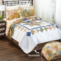 Country Quilt Bedroom Ensemble