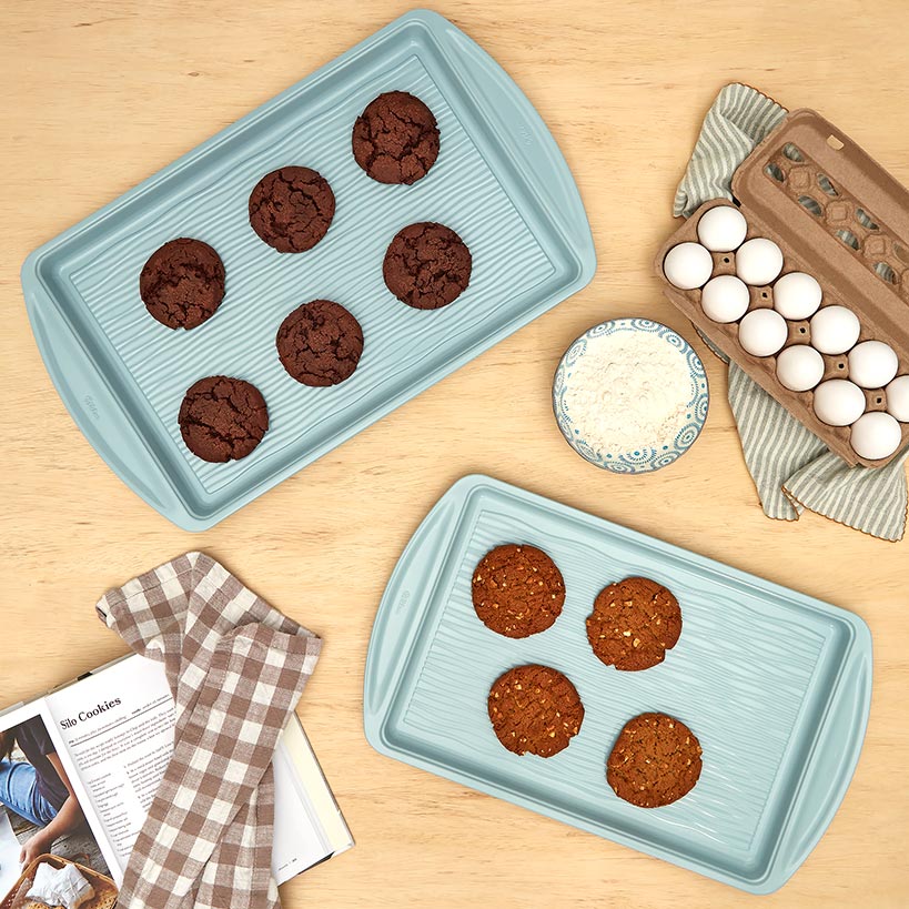 Wilton Nonstick Cookie Baking Sheets - Set of 2