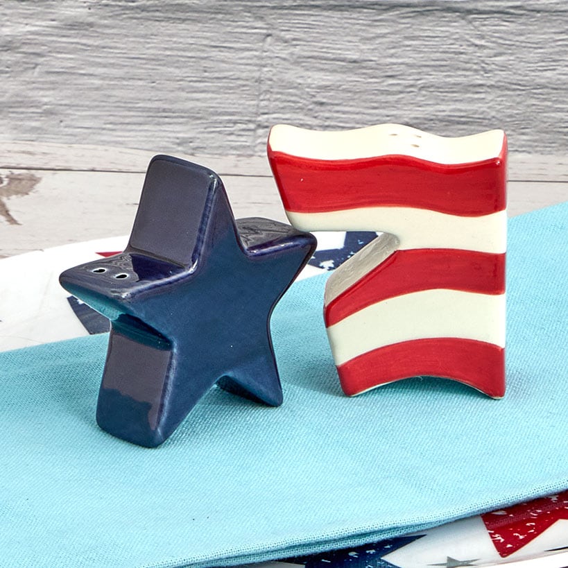Americana Patriotic Melamine Appetizer Plates - Set of 4