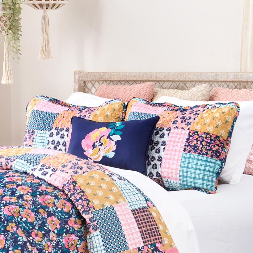 Jolene Patchwork Standard Sham