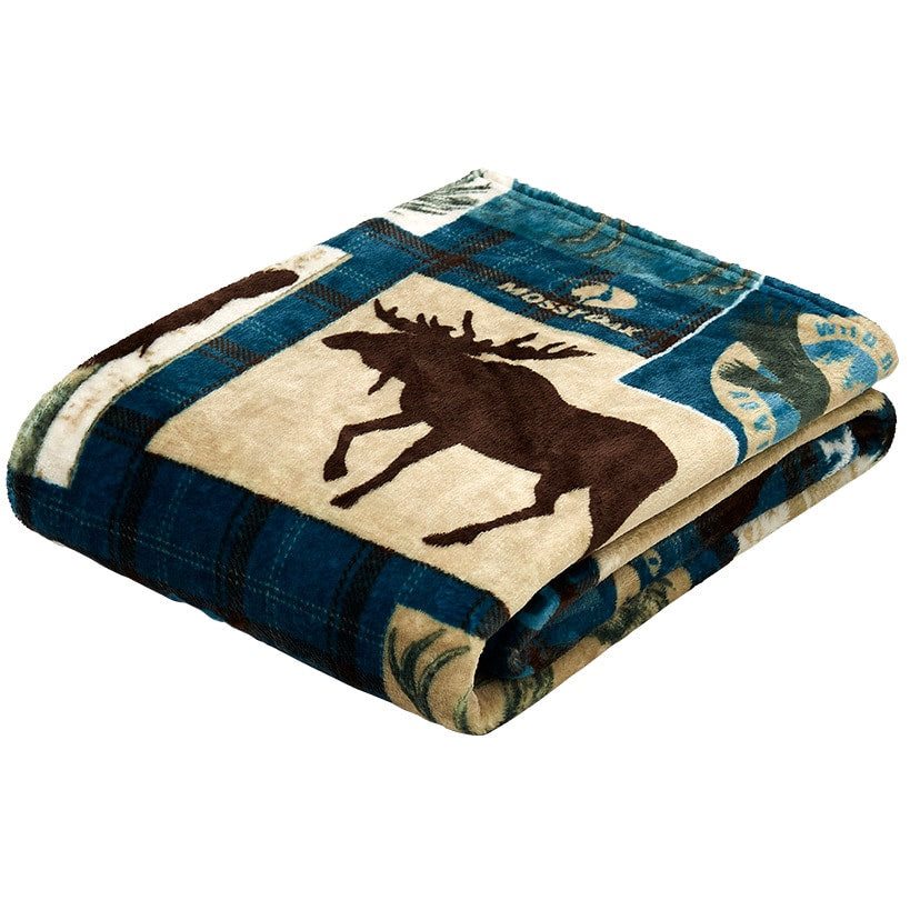 Mossy Oak Never Stop Exploring 50" x 60" Fleece Plush Throw