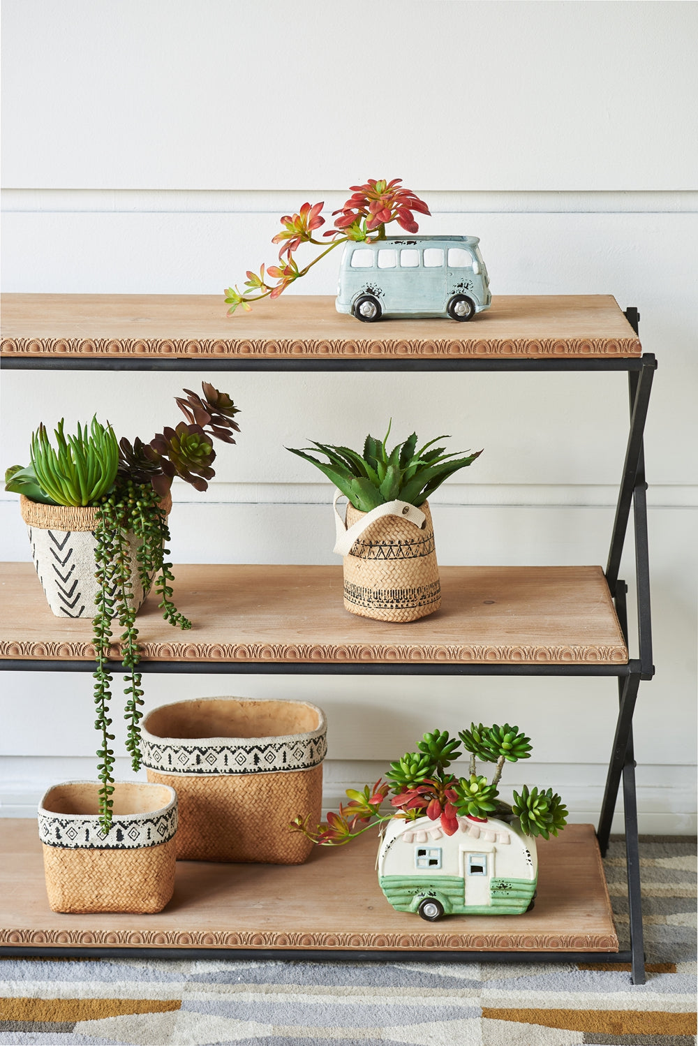 Set of 2 Rectangular Basket Planters with Geometric Trim, L:10.5x8.5x8" S:7.5x5.5x6.5" - image 11