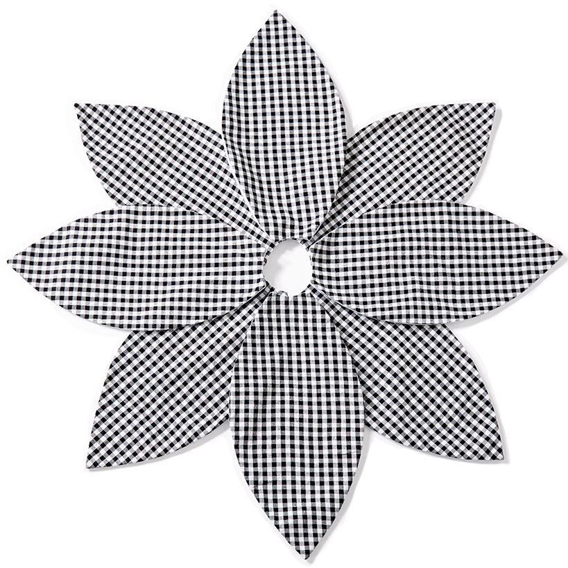 Plaid Holiday Decor
