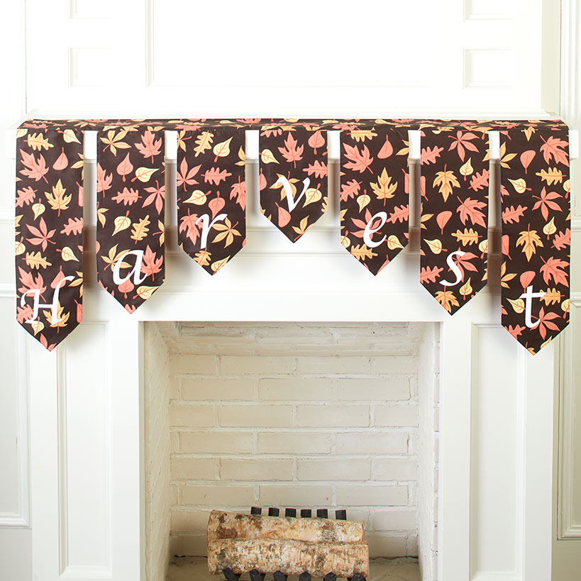 Harvest-Themed Mantel Scarf#select-scarf_harvest