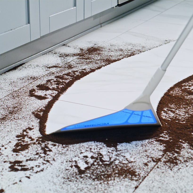 Helio Air Broom™ All-Surface, Lightweight Retractable Cleaning Tool