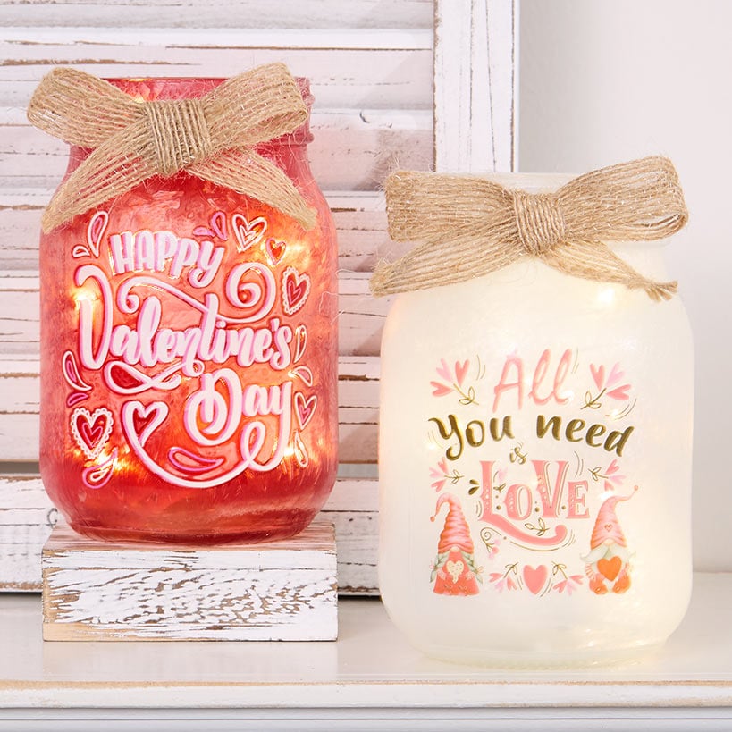 Valentine's And St Patrick's Fairy Light Mason Jar Décor