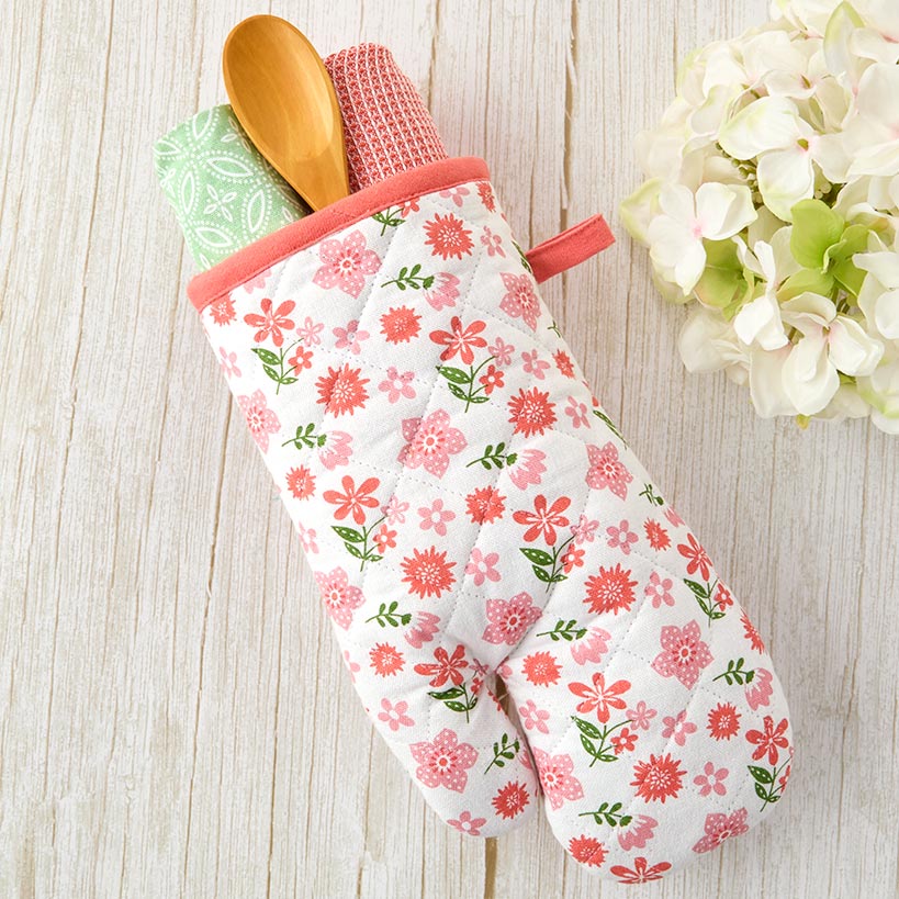 Spring Mother's Day Gift Set Oven Mitt, Pot Holder, and Kitchen Towel