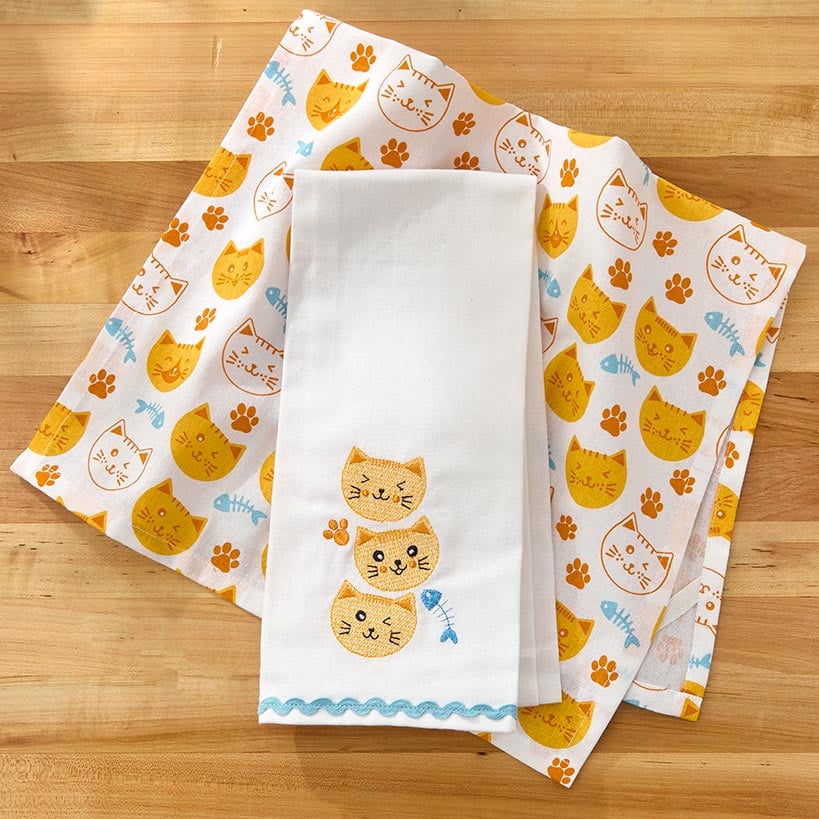 Kitchen Towels Summertime Cat Set of 2#select-towel_laughing-cats