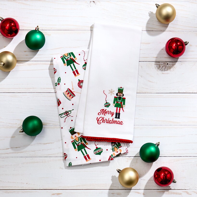 Set of 2 Holiday Motif Embroidered Kitchen Towels