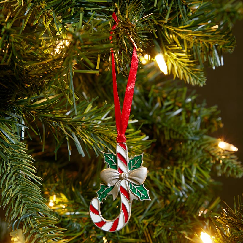 Traditional Gift Box Ornaments