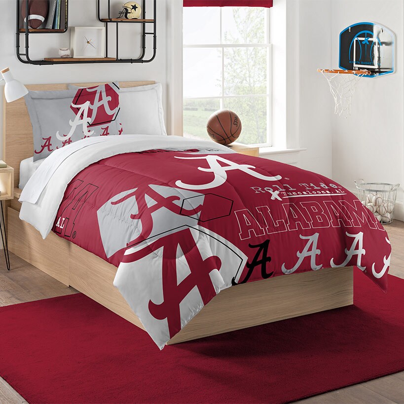 NCAA Hexagon Comforter Set