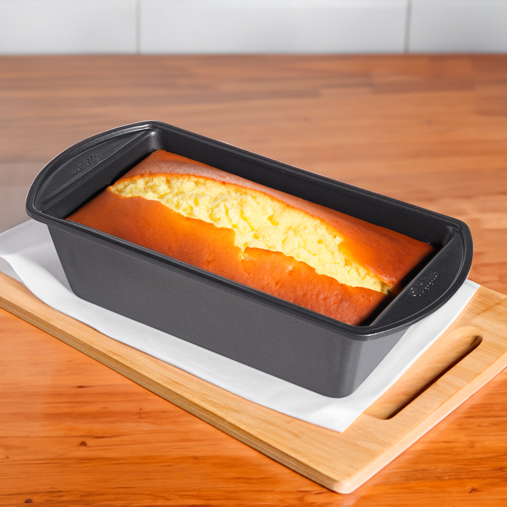 Wilton Nonstick Baking Pan Gift Set - Loaf, Round, Oblong, Muffin