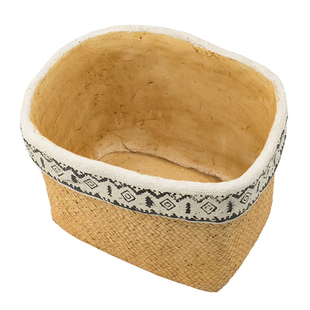 Set of 2 Rectangular Basket Planters with Geometric Trim, L:10.5x8.5x8" S:7.5x5.5x6.5" - image 6