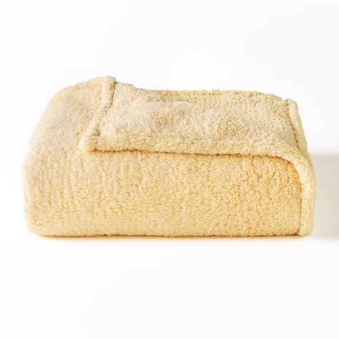 Cozy Sherpa Bed Blankets - Buttercream