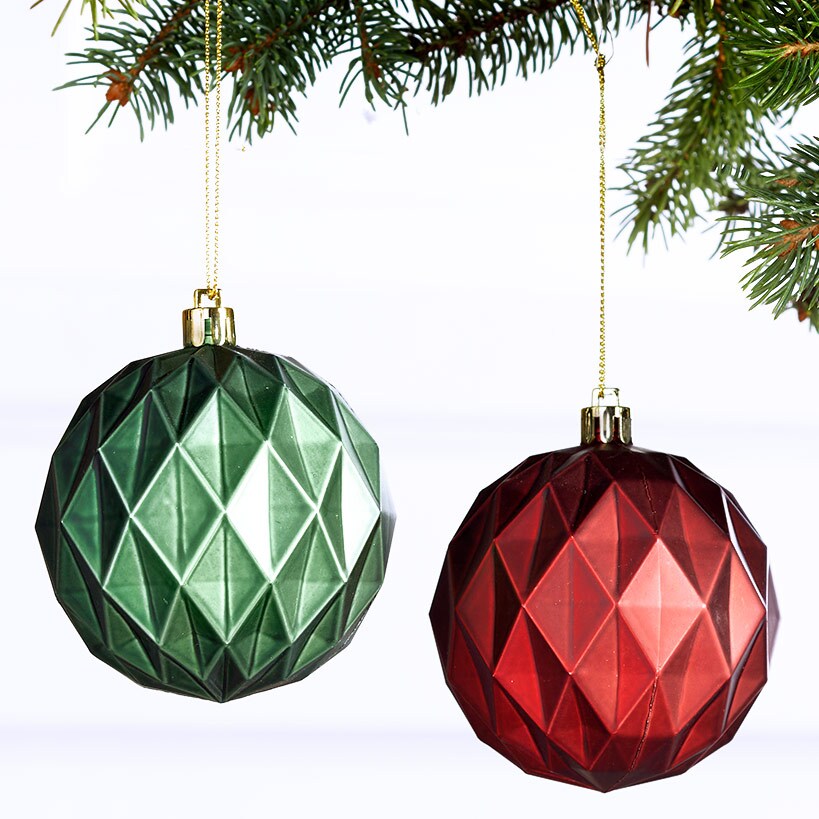 Set of 2 Argyle Ornaments | The Lakeside Collection