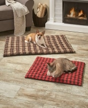 Quilted Plaid Thermal Pet Beds