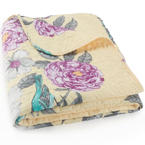Valentina Quilted Bedding Ensemble
