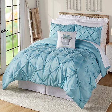 Spring Pinch Pleated Comforter Set