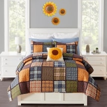 Zola Quilted Bedding Ensemble
