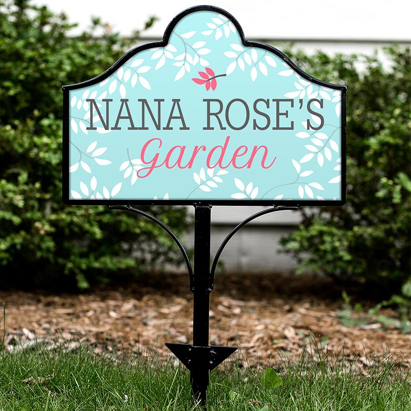 Personalized Floral Welcome Yard Sign Magnet