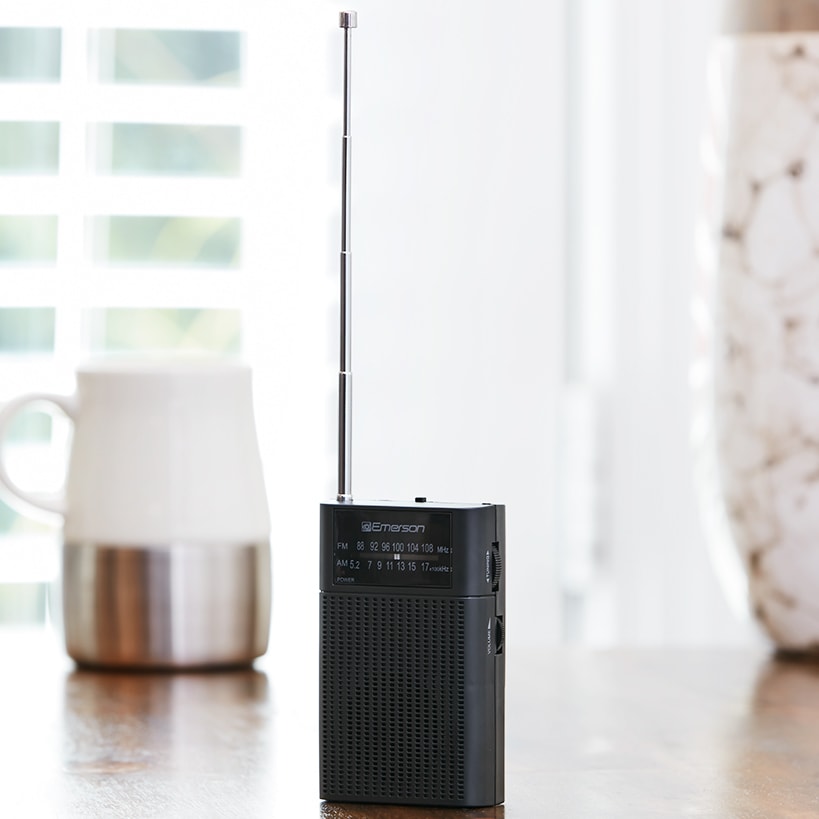 Portable AM/FM Radio Battery Operated For Indoor & Outdoor
