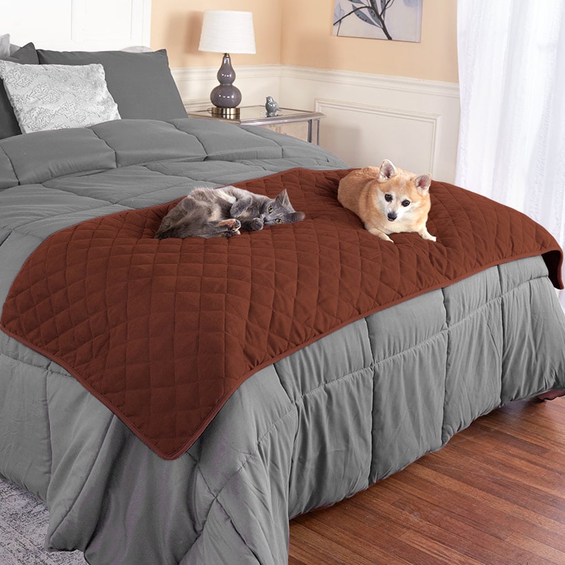 Pet Bed Scarf - Quilted Design for Cozy Pet Relaxation