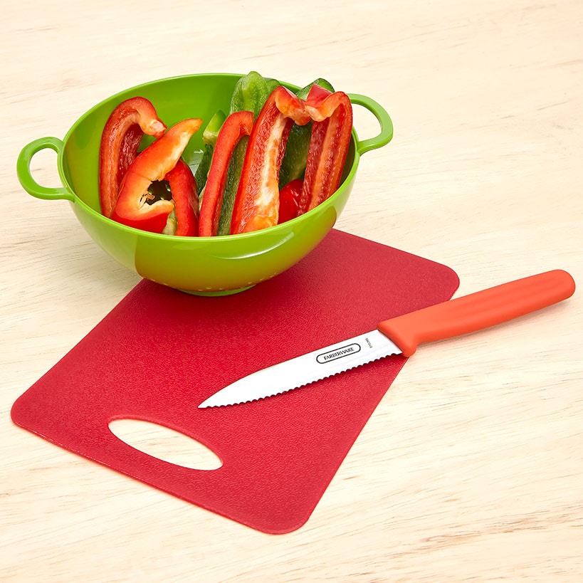 Kitchen Tool Set - Cutting Board, Knife, and Colander