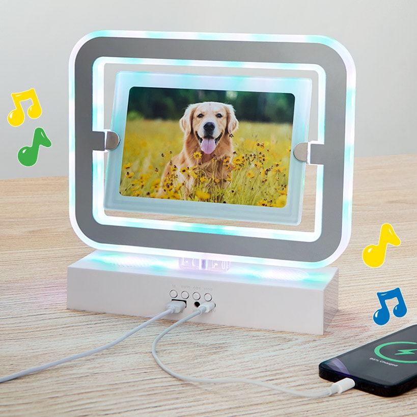 Photo Light Up Makeup Mirror With Bluetooth USB Speaker