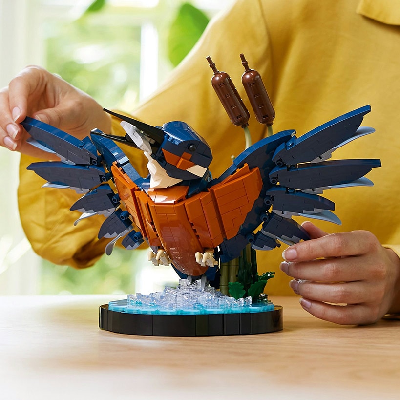 LEGO® Icons Kingfisher Bird Building Set