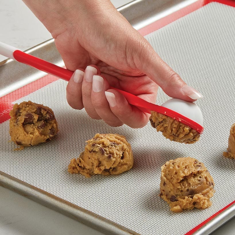 Red 2-in-1 Cookie Scoop & Spatula