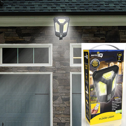 Solar Powered Motion Sensor Flood Light with Wireless Remote