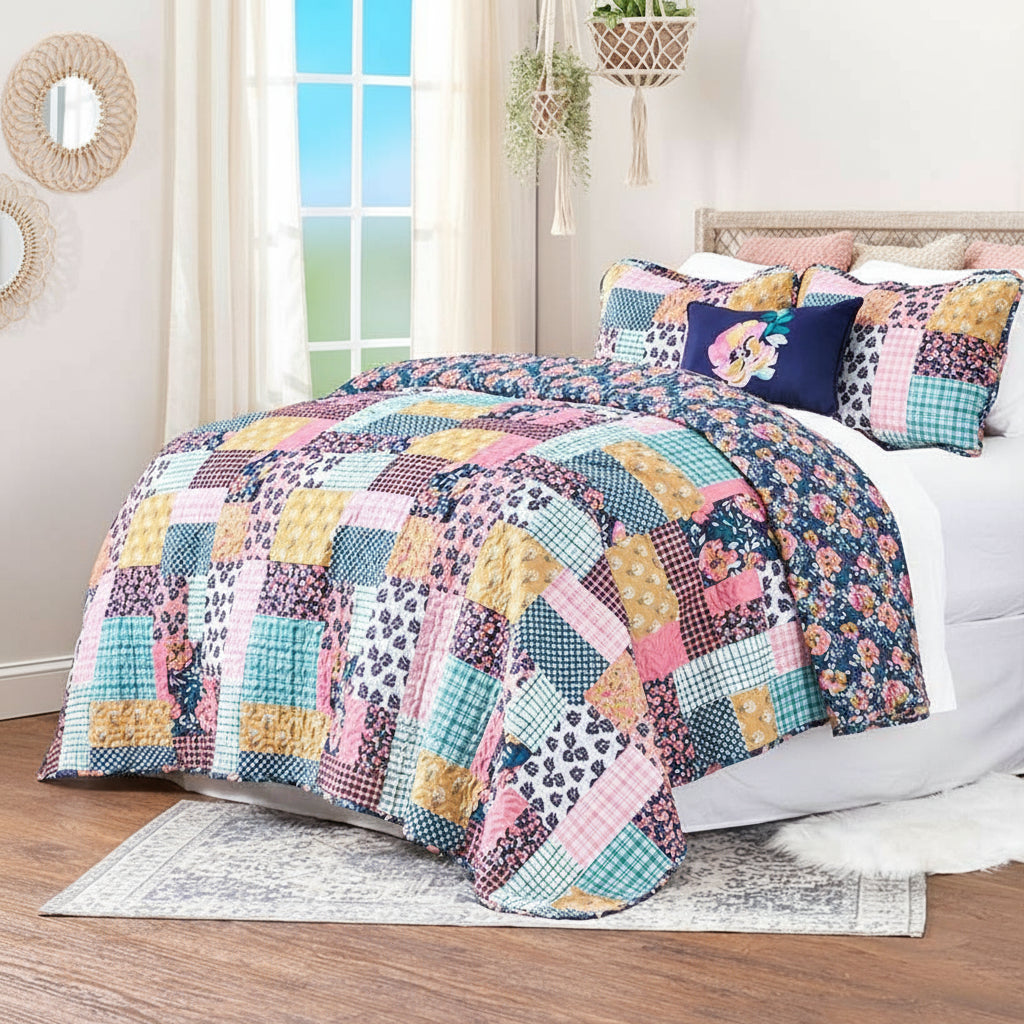 Jolene Patchwork Reversible Full/Queen or King Quilt