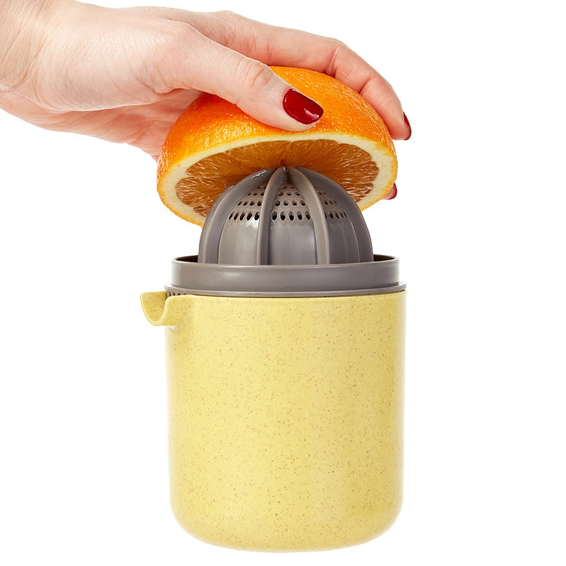 Manual Citrus Fruit Juicer with Storage Container