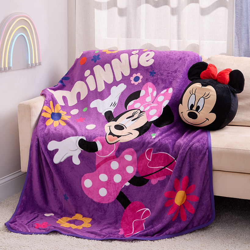 Kids' Popular Character Silk Touch Throw 46" x 60"#select-throw_minnie-mouse