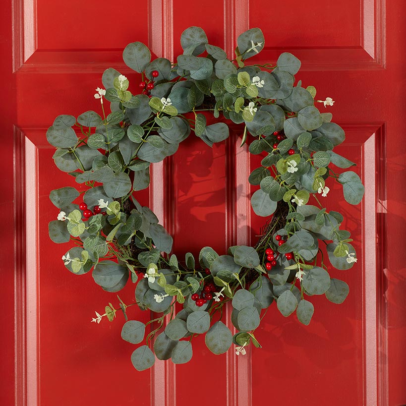 Delightful Christmas Wreath 24"