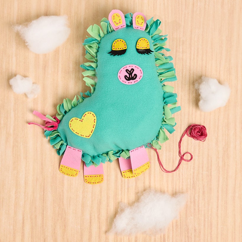 Dachshund or Llama Knit and Stitch DIY Assemble Cushion#select-design_llama
