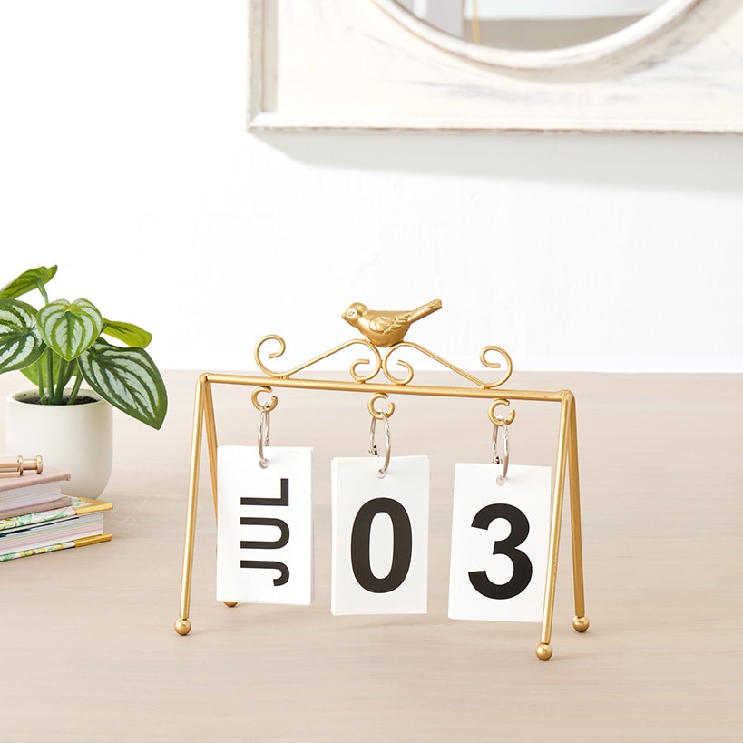 Tabletop Office Calendar#select-color_gold-stand