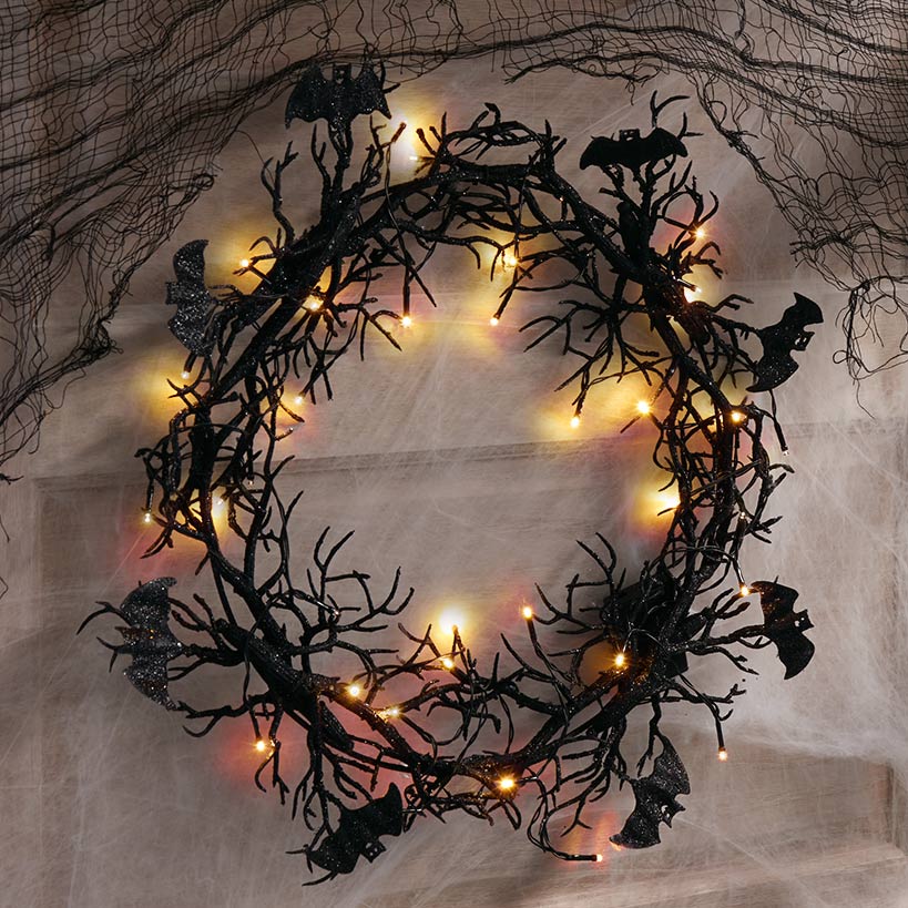Lighted Bat Wreath