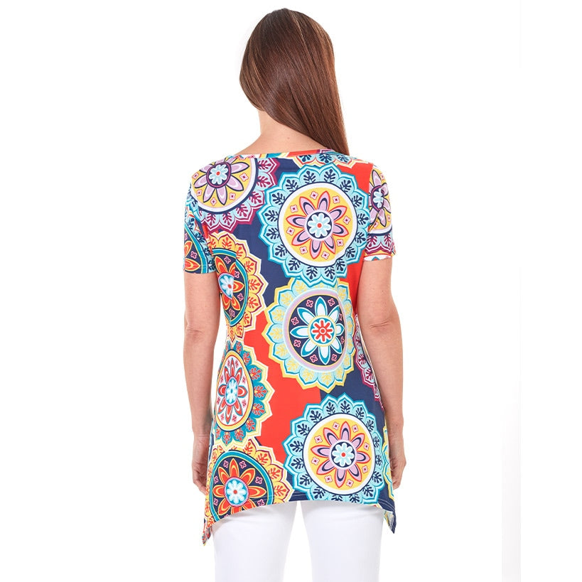 Women's Printed Short Sleeve Top with Asymmetric Hem#select-design_medallion