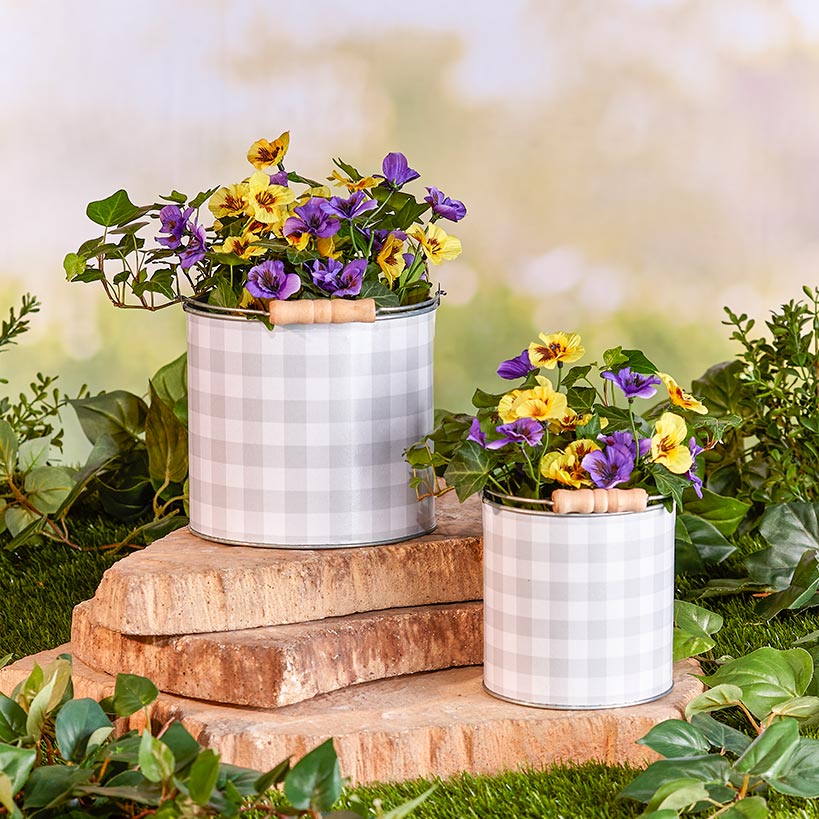 Sets of 2 Buffalo Check Planters
