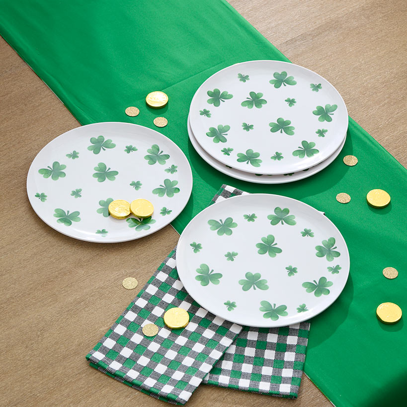 St Patrick's Day Shamrock Salt and Pepper Shakers#select-item_set-of-4-shamrock-9"-plates