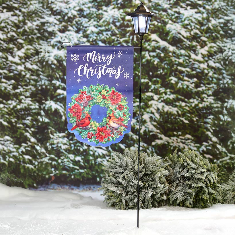 4 Seasonal Flags With Solar Flag Pole