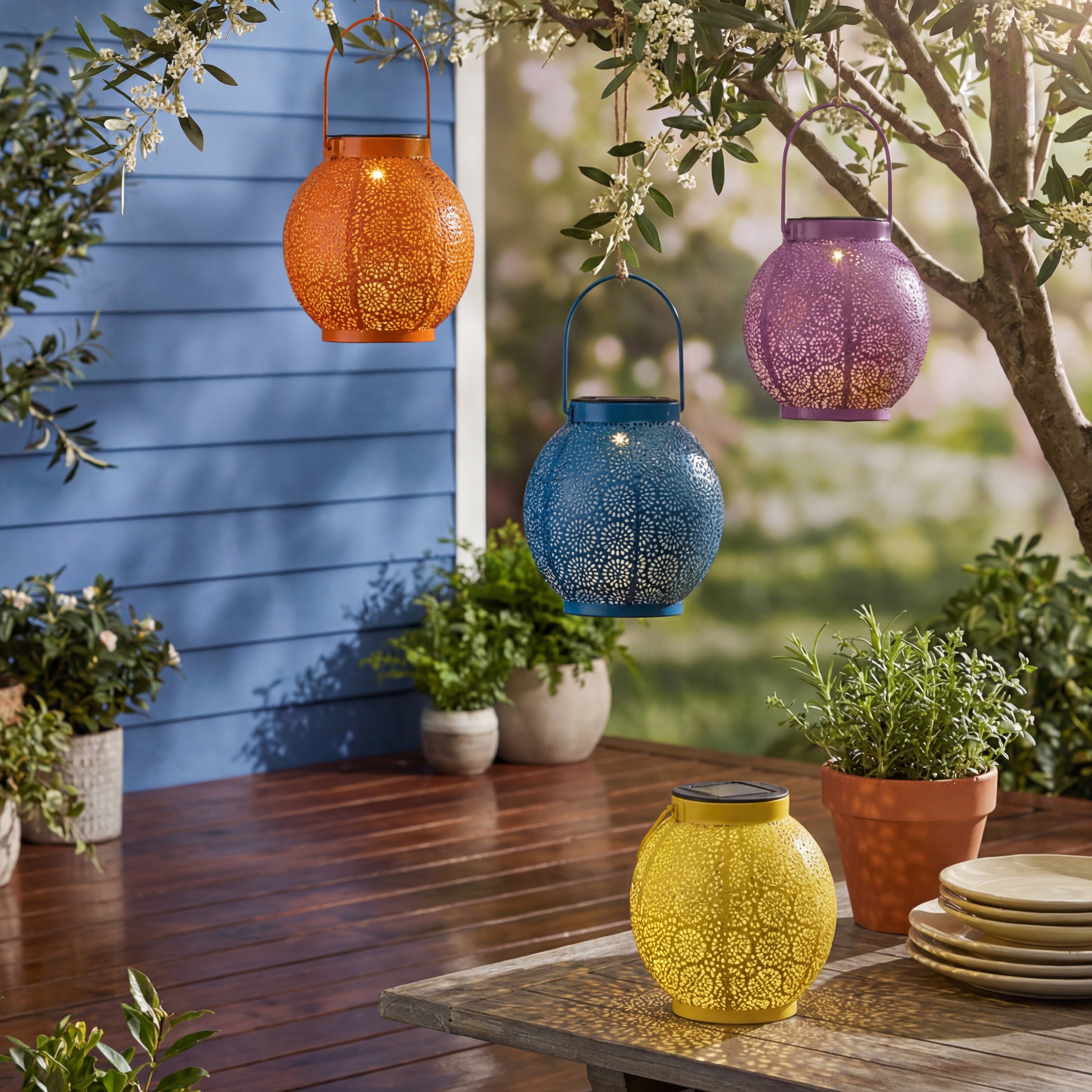 Elegant Solar Tea Light Danglers Set of 2 | The Lakeside Collection