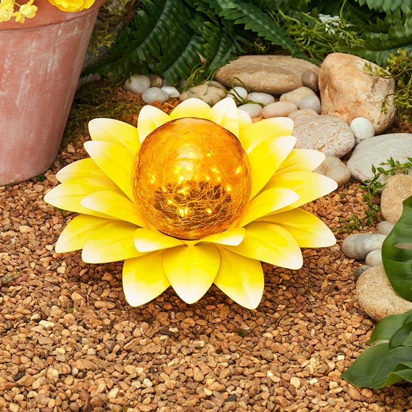 Solar Gazing Ball Blooming Flowers#select-color_yellow