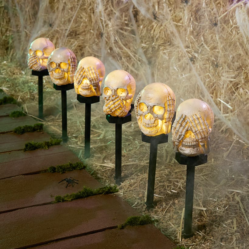 Halloween Hear, See and Speak No Evil Skull Solar Stakes - Set of 3