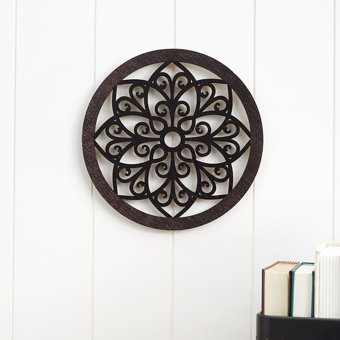 Medallion Metal Wall Decornull