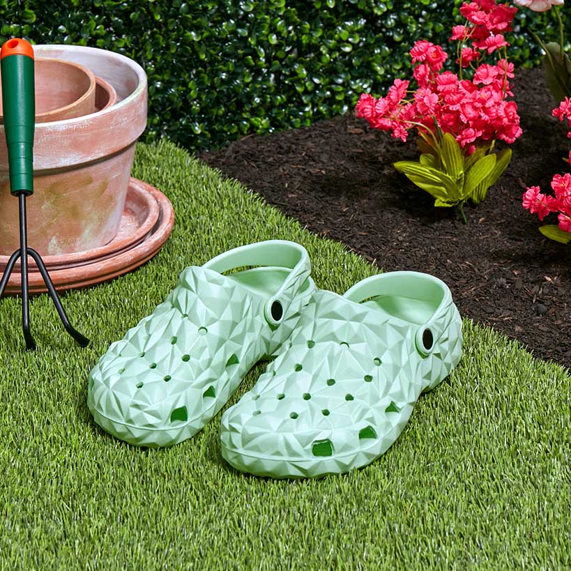 Women's Geometric Clogs